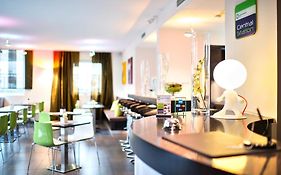 Hotel Mainstation